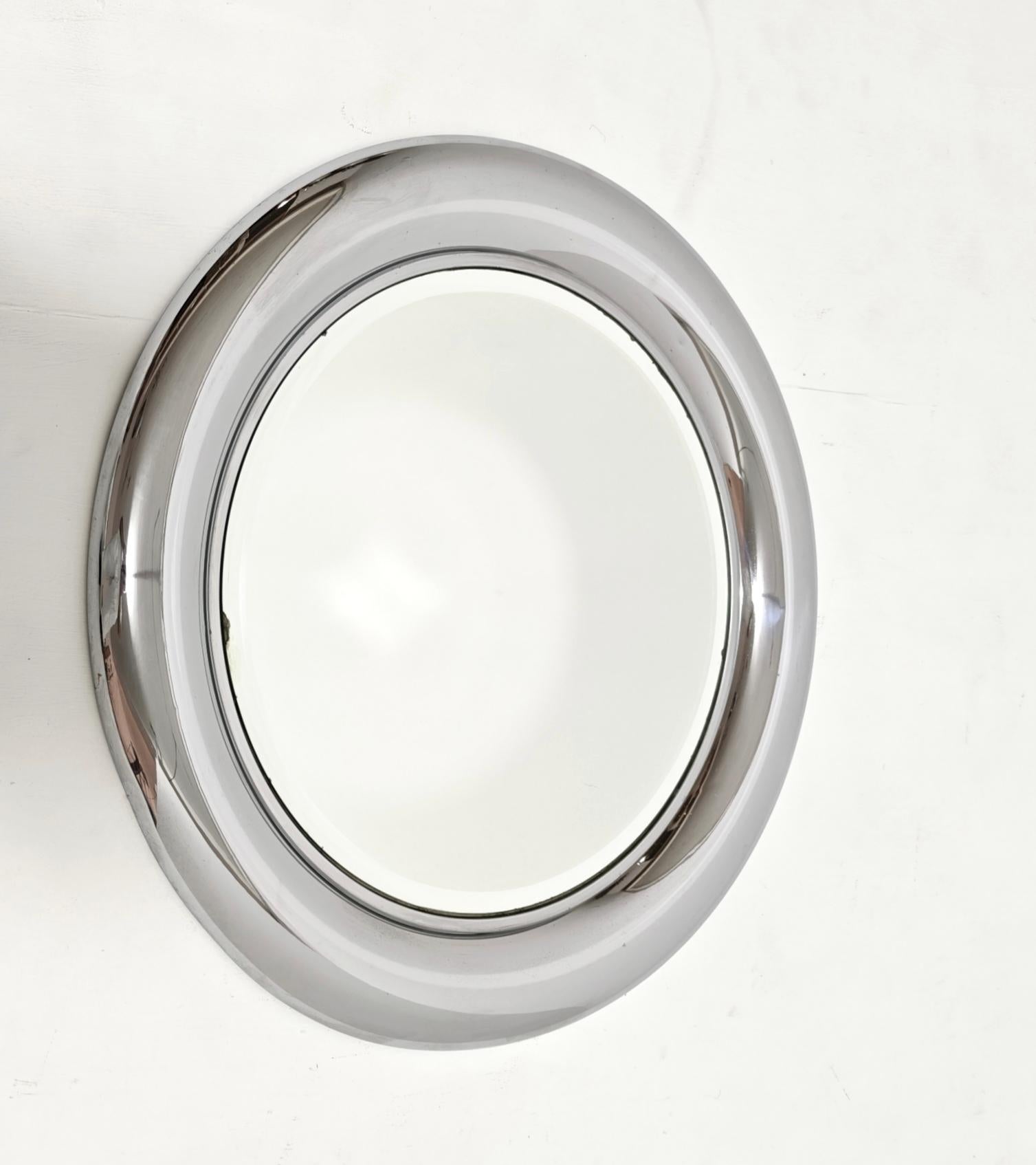 Miroir mural rond en acier et verre biseauté Reggiani Mid-Century  Italie années 1960 1