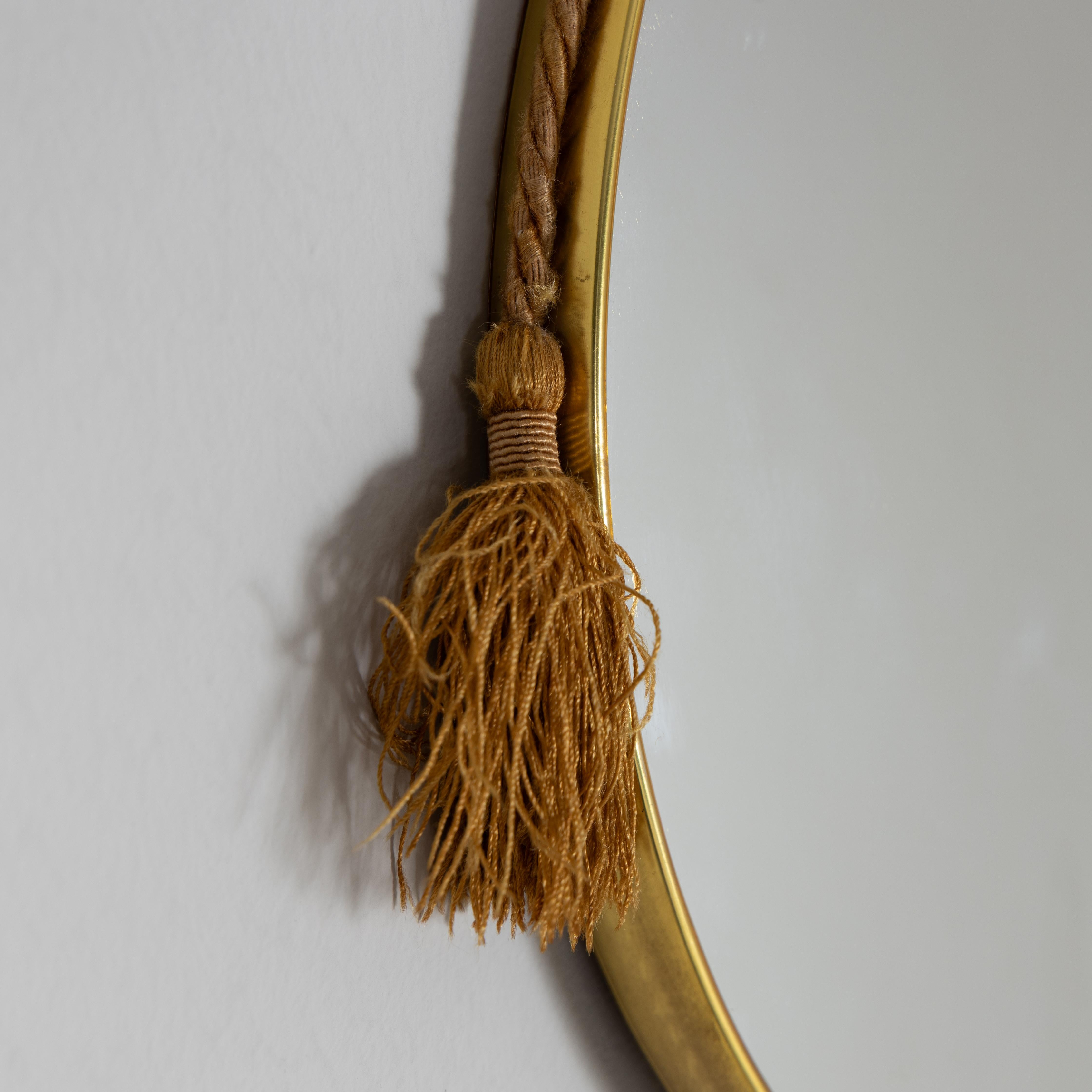 Round wall mirror with rope, 1970 For Sale 2