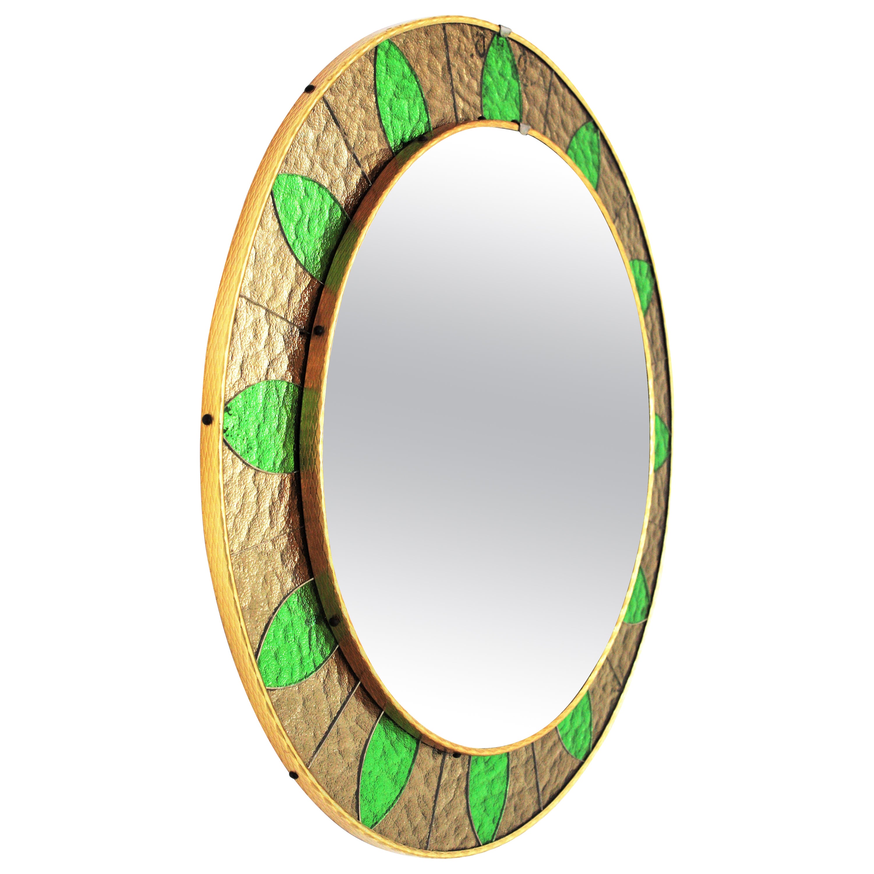 Miroir mural rond avec cadre en mosaïque de verre vert bronze Sunburst, années 1960