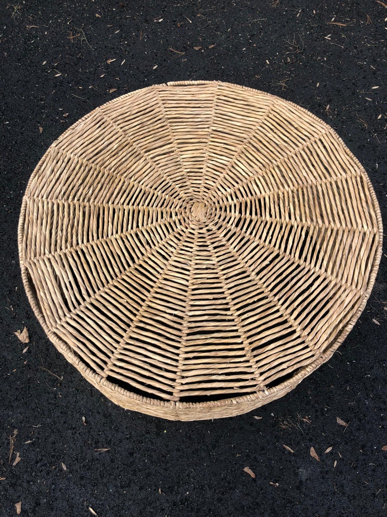 Round Weaved Seagrass Coffee Table with Glass Top For Sale at 1stDibs