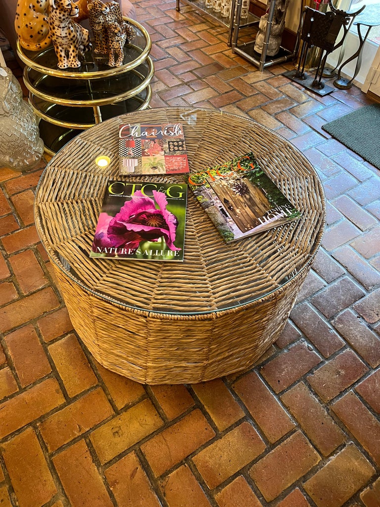 Round Weaved Seagrass Coffee Table with Glass Top For Sale at 1stDibs