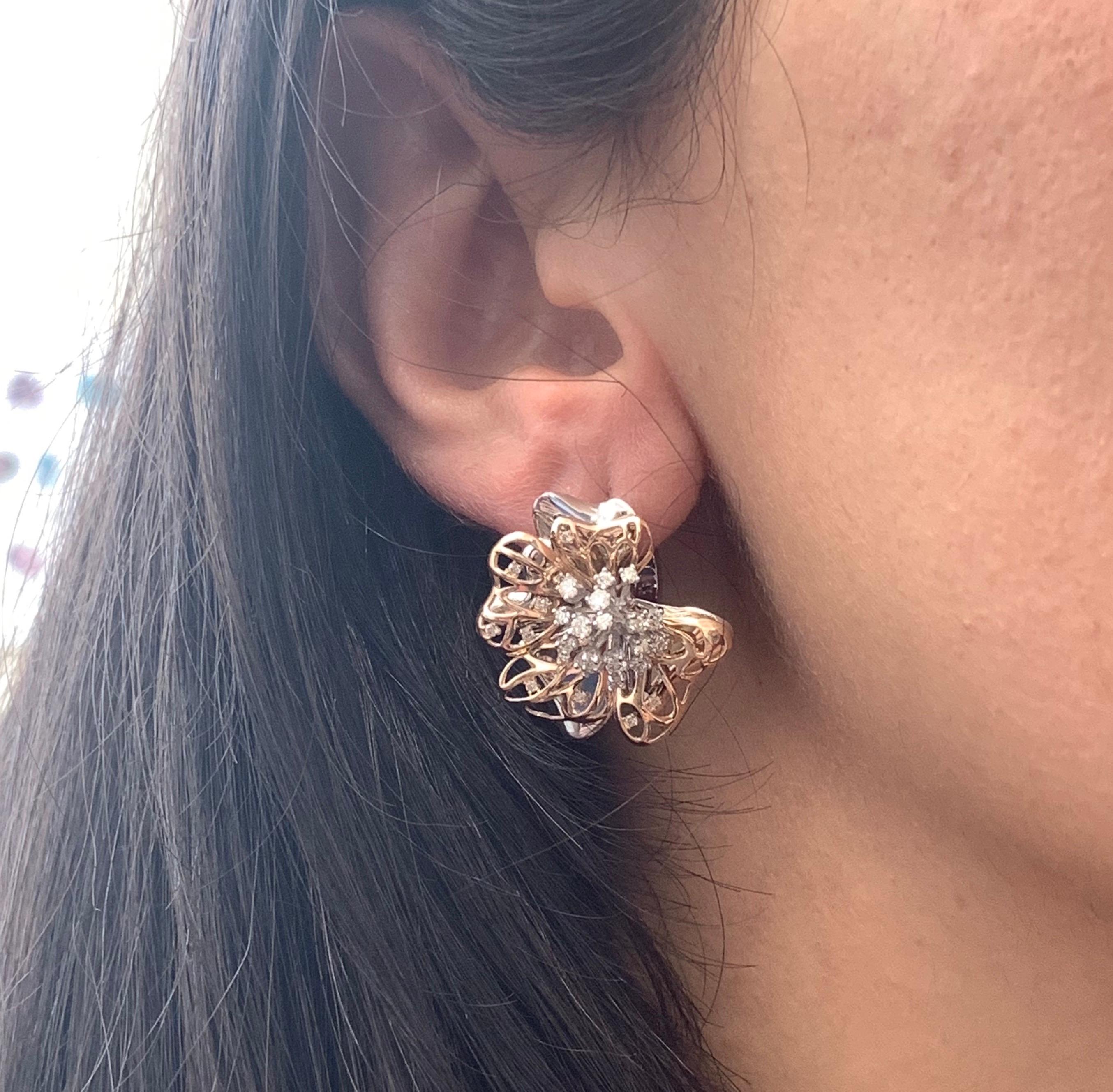 Contemporary Round White Diamond 0.78 Carat Dangle Flower Cluster Earrings 14 Karat Rose Gold