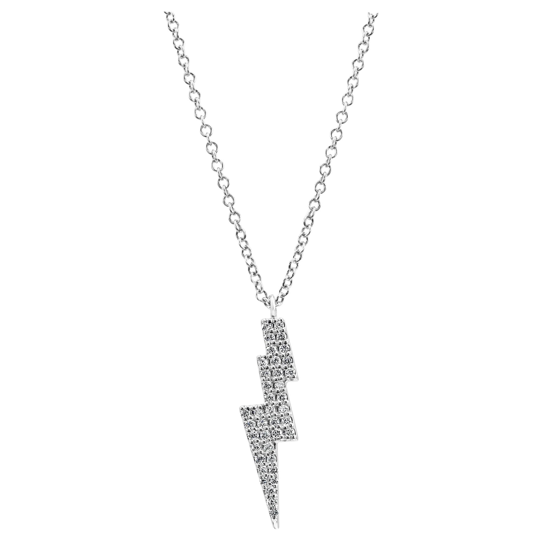 Round White Diamonds Fashion Drop Pendant 14 Karat White Gold Chain Necklace