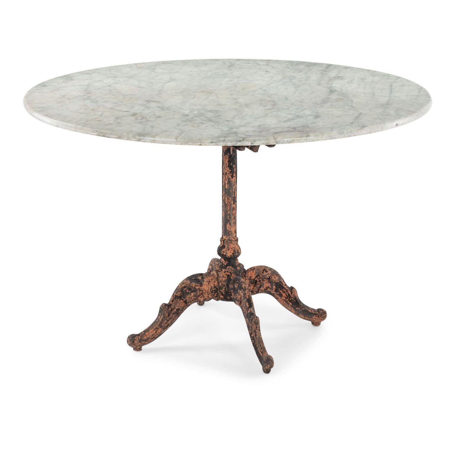 Round White Marble Top Table Upon Painted Iron Base For Sale 1