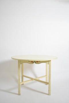 Round white table from Alentejo, 1970s