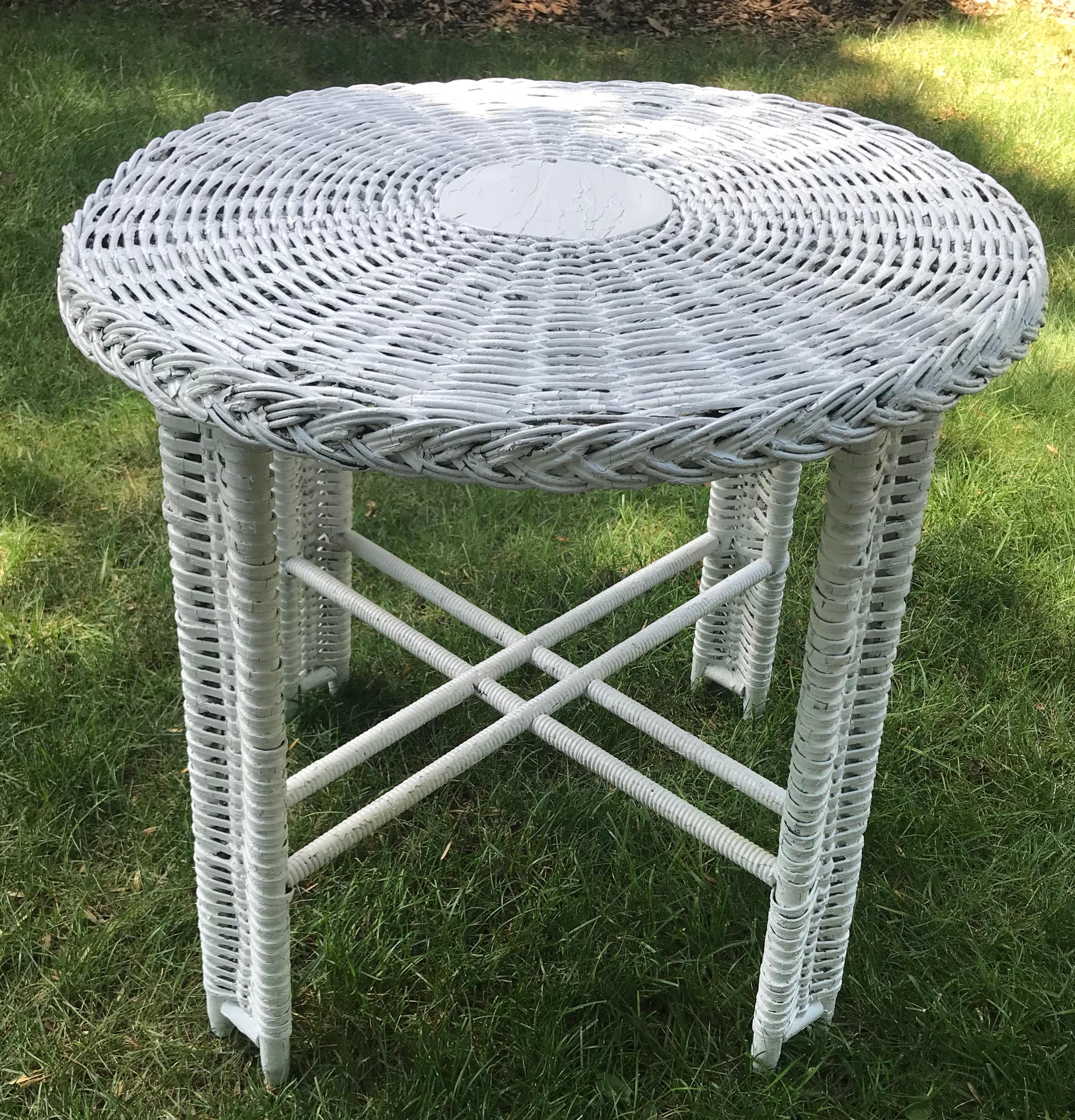American Round White Wicker Table