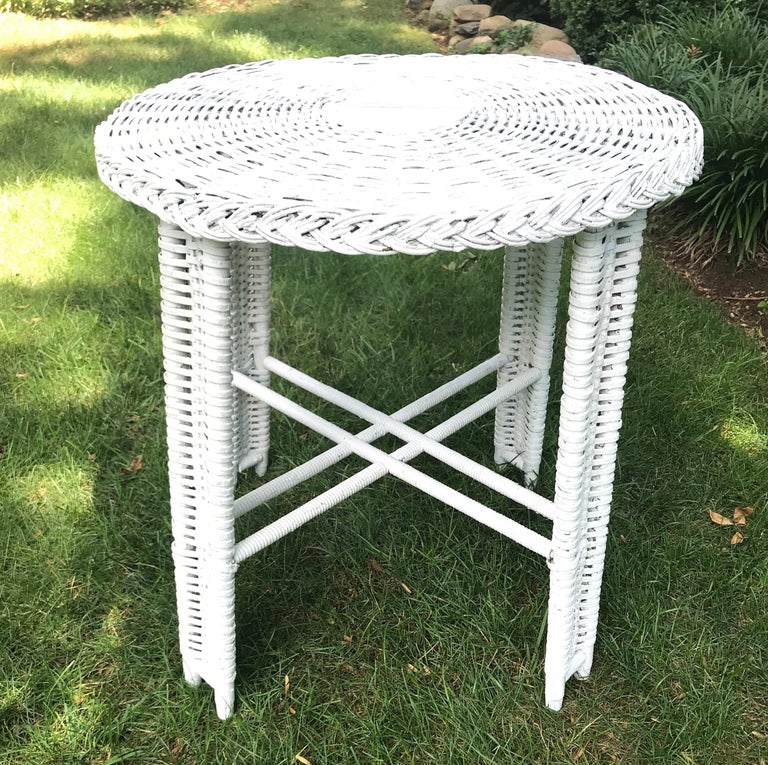 Round White Wicker Table At 1stdibs, Round White Wicker Table