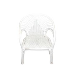 Round Wicker and Rattan Woven Outdoor Patio Dining Set with Glass Top, Seats 4