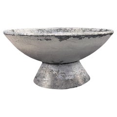 Round Willy Guhl Disc Planter w/ Base