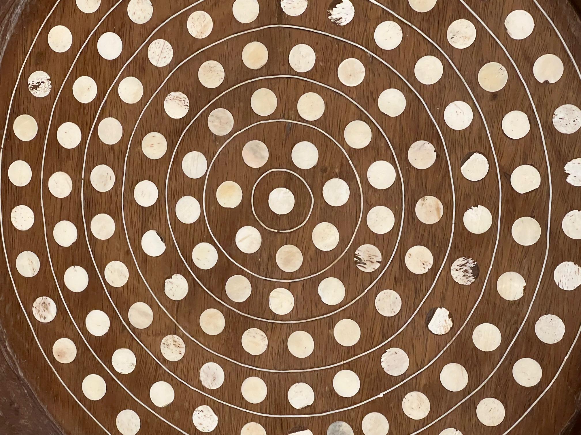 Ciotola rotonda in Wood con intarsio in osso, India, Contemporary In condizioni Nuovo in vendita a New York, NY