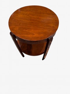 Runder Wood Wood Beistelltisch mit unterer Ablage, Ungarn, 1940er Jahre