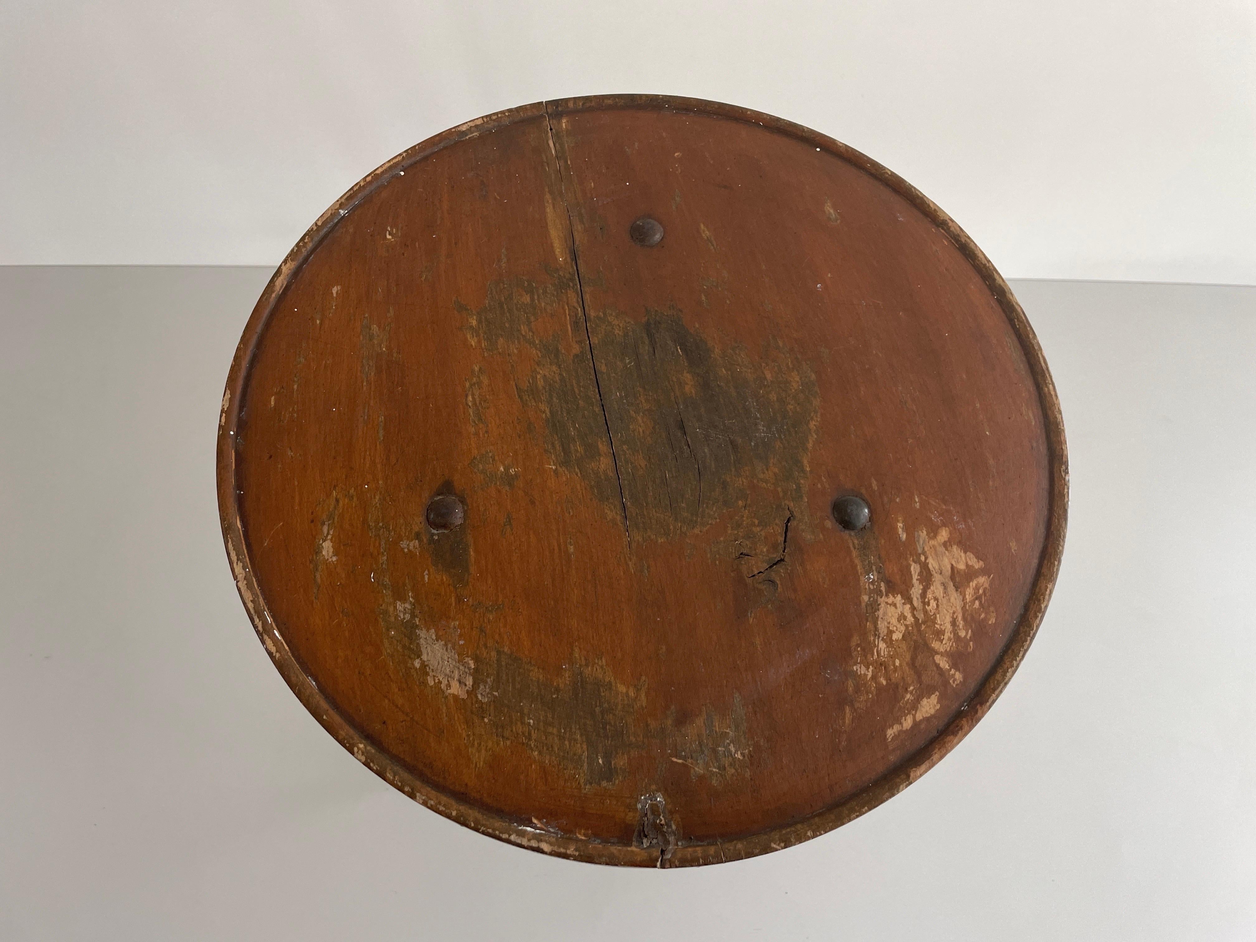 Round Wood Top Industrial Stool with Green Iron Tripod Legs, 1940s, Germany For Sale 1