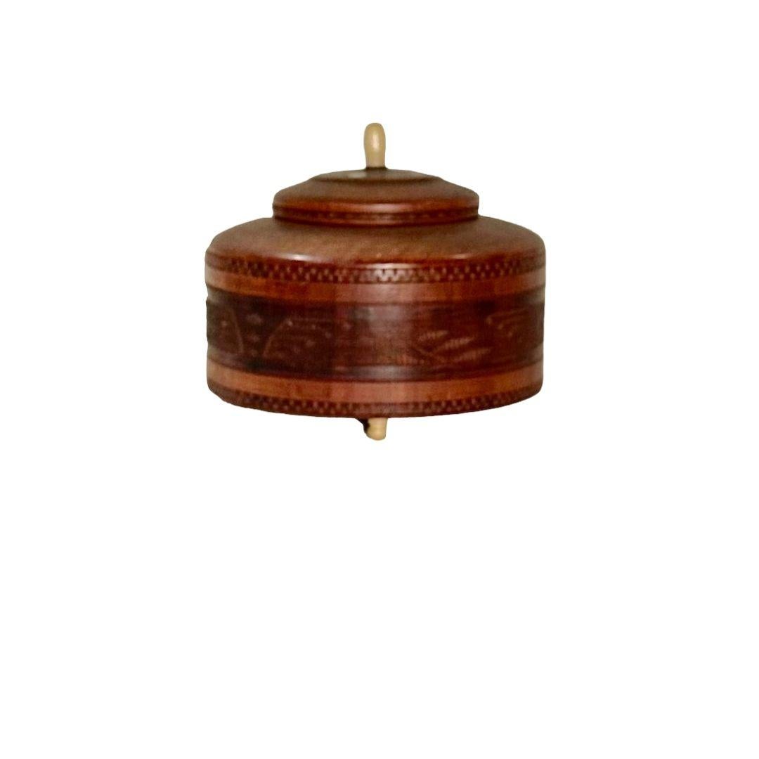 Early 20th Century Round Wooden Indian Box  For Sale