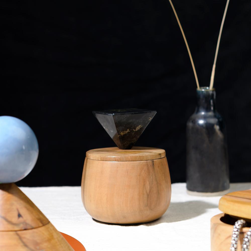 Peruvian Round wooden Jewel box For Sale