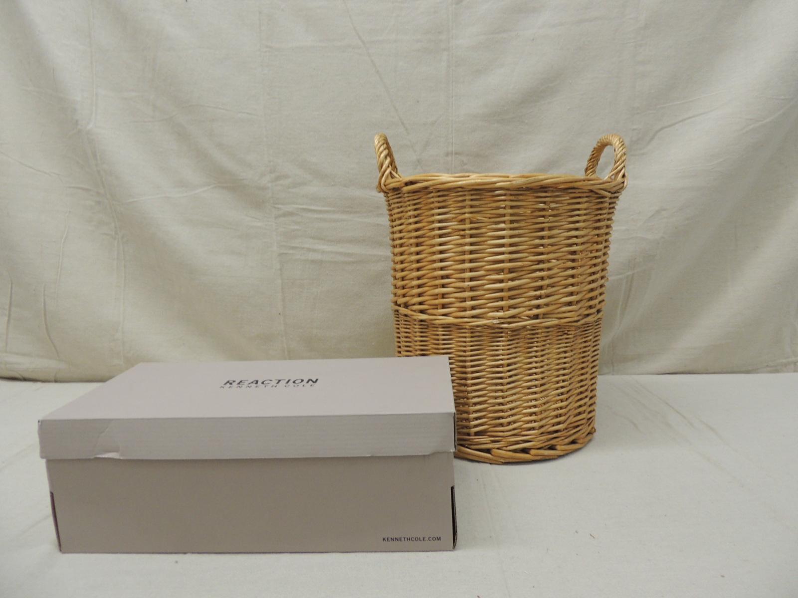 Round woven basket or wastebasket with handles.
Ideal as a planter too.
Size: 12