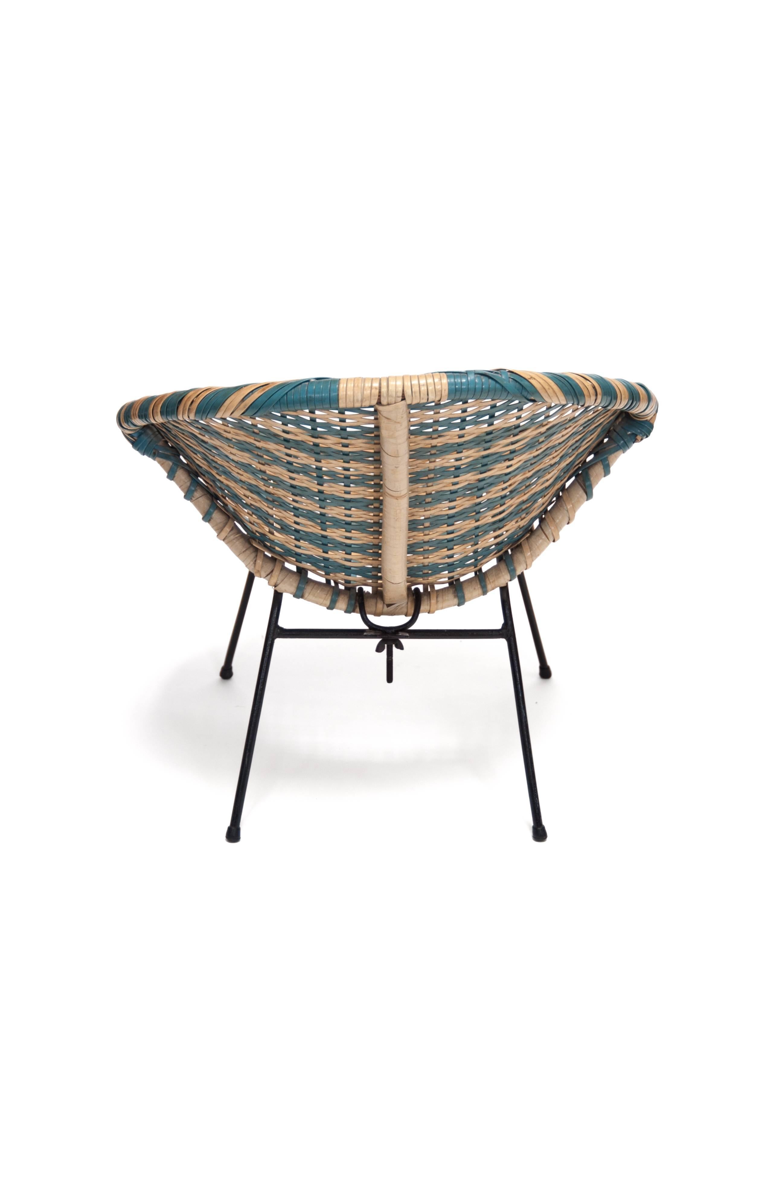 woven circle chair