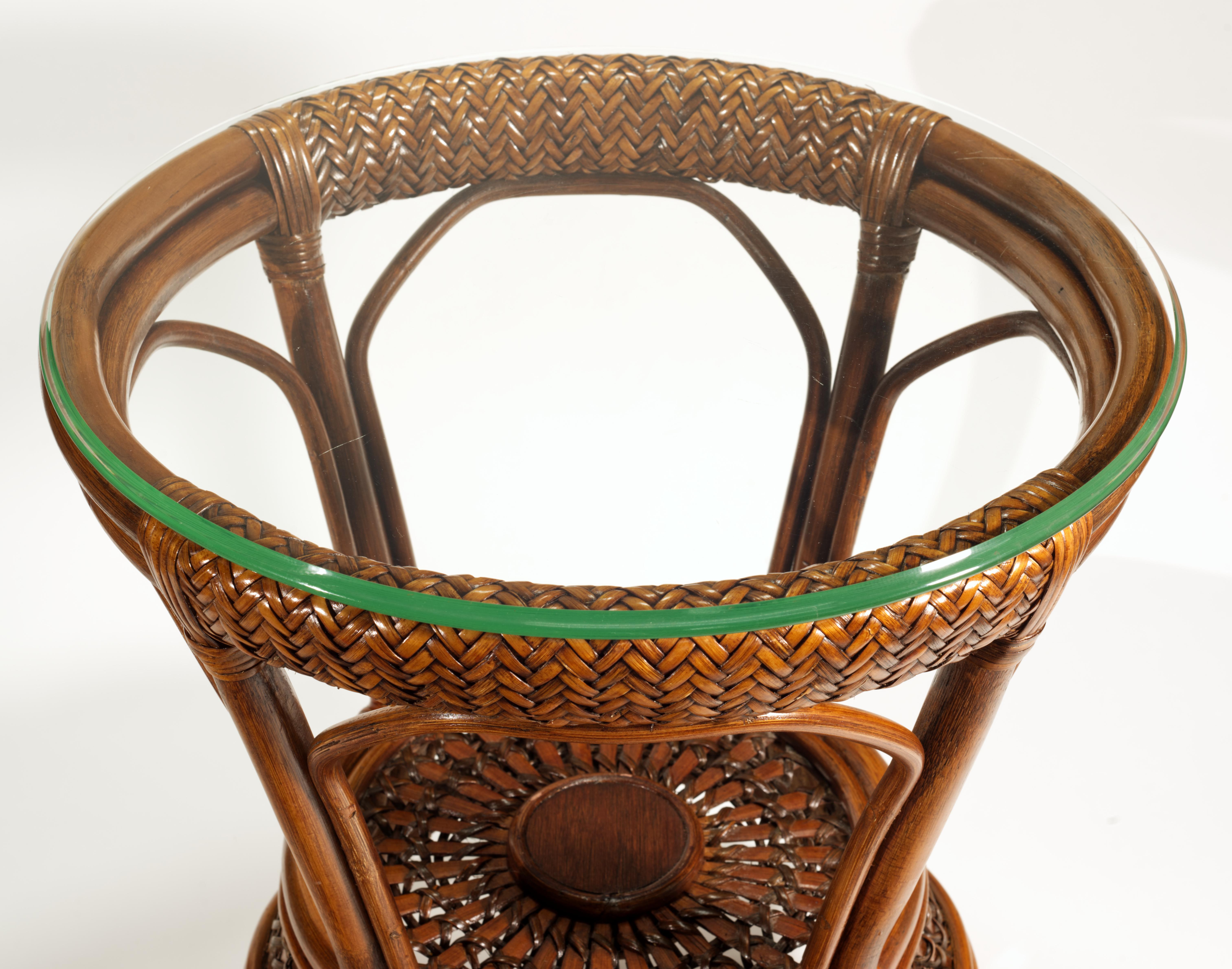 20th Century Round Woven Rattan Wicker Side Table with Glass Top For Sale