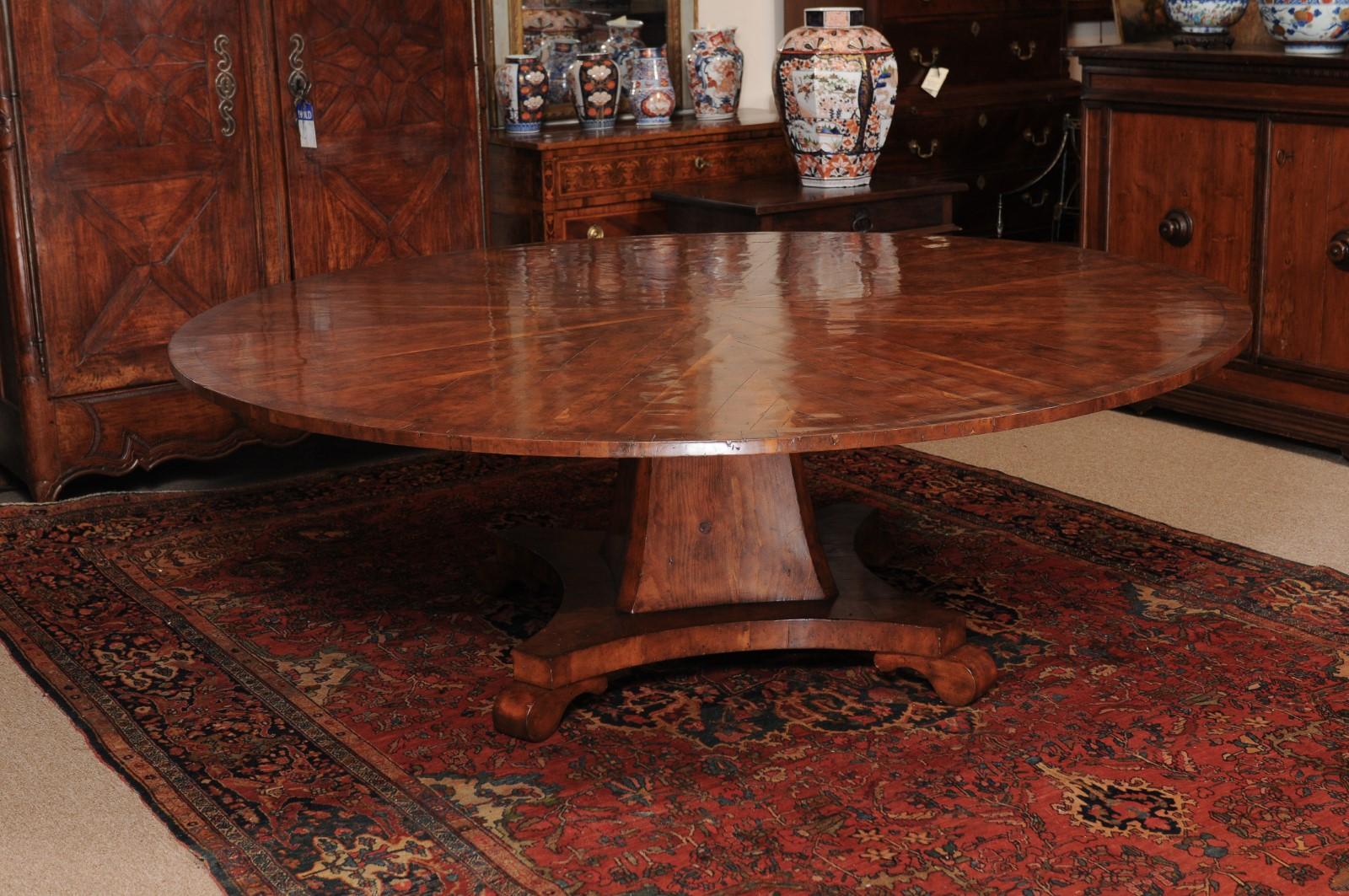 Round Yew Wood Veneered Pedestal Base Dining Table 11