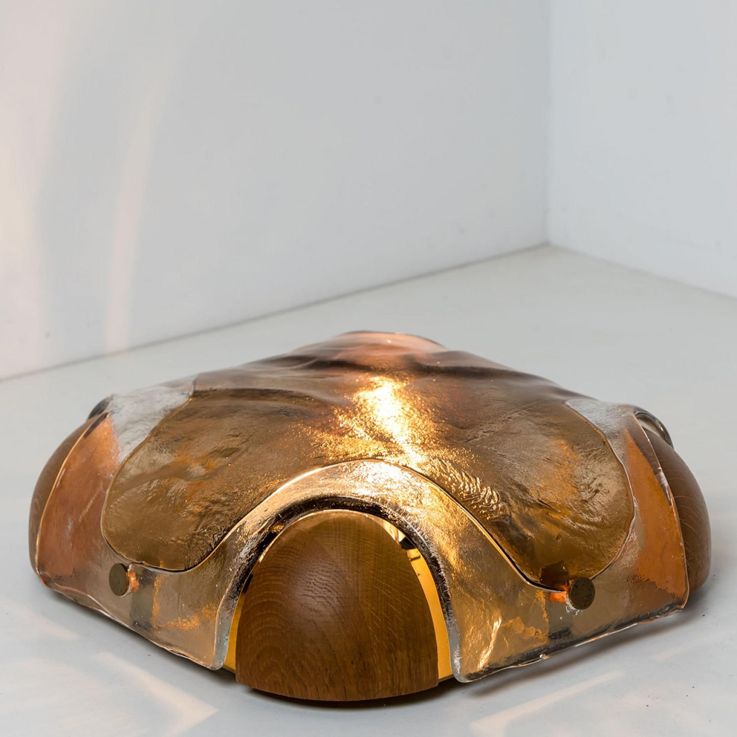 Monture encastrée en bois arrondi et verre fumé Kaiser, années 1960 en vente 2