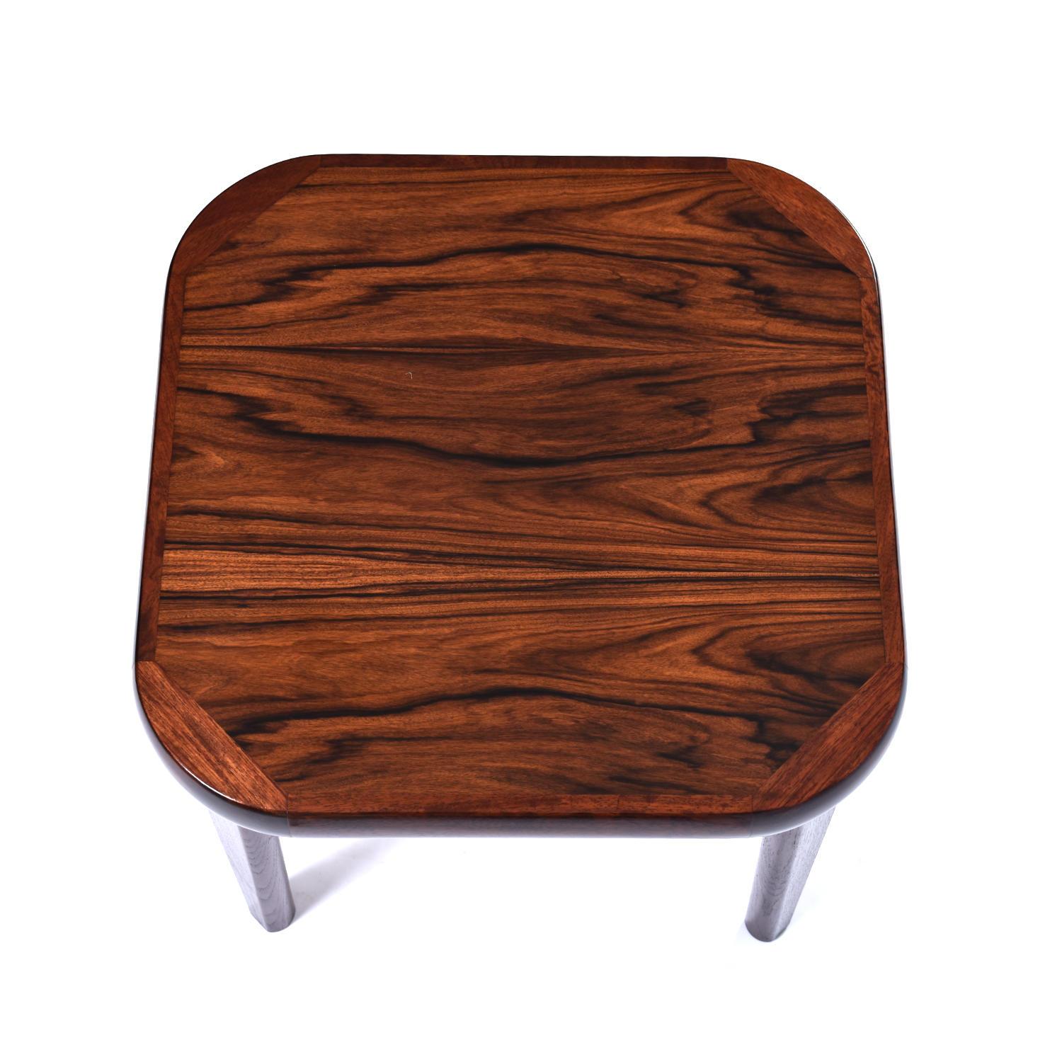 Rounded Edge Square Danish Modern Rosewood End Table In Excellent Condition In Chattanooga, TN