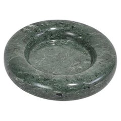 Loquet en granit arrondi