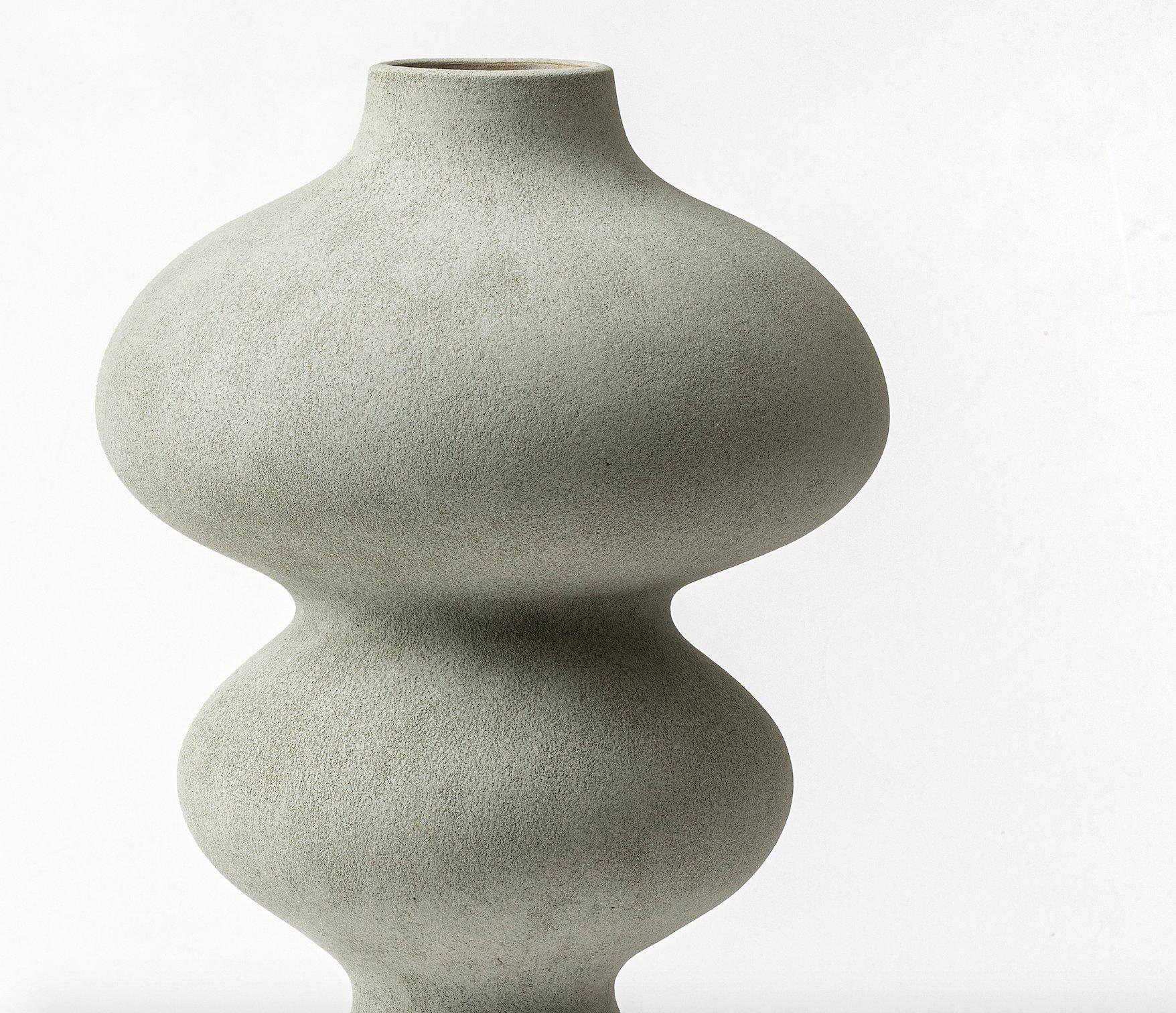 Vaso a balaustro II, 2024, (Ceramica, H. A. C. x diam. 8,6, N. Oggetto: 4247)

