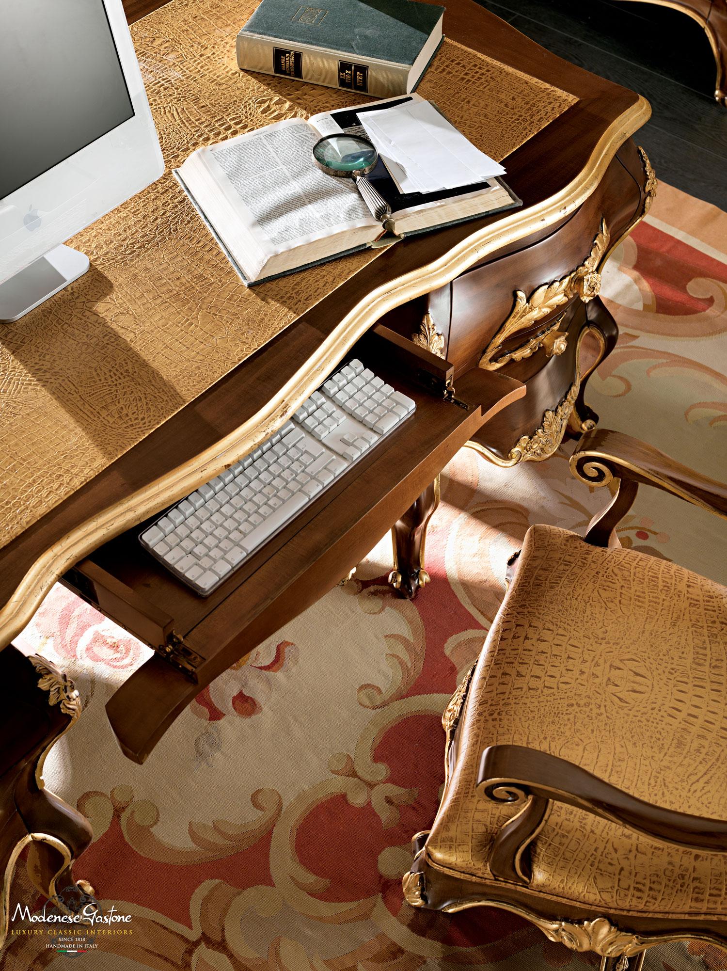 Runder, luxuriöser, klassischer Bürotisch im klassischen Stil, Blattgold von Modenese Gastone Interiors im Angebot 1