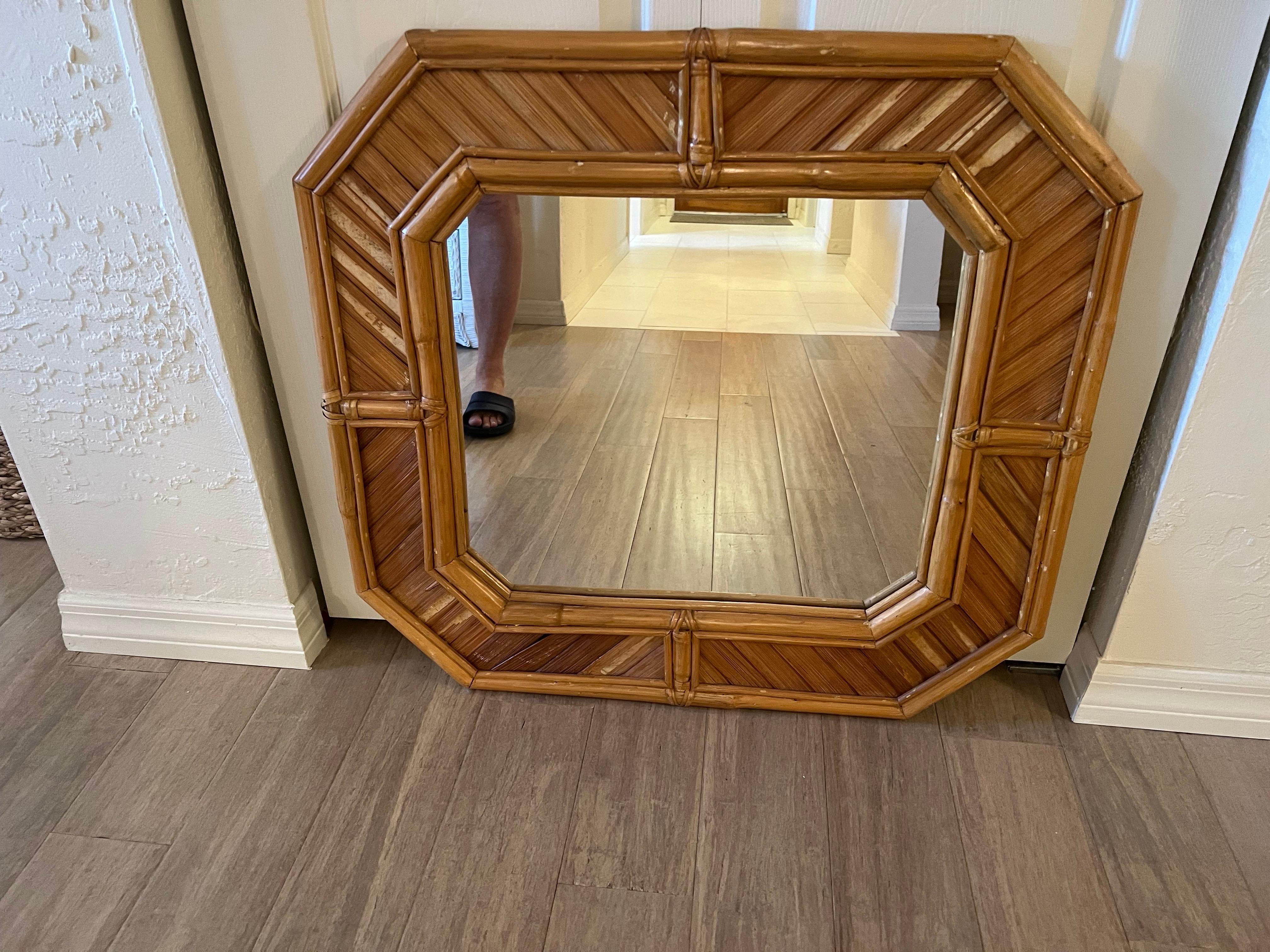 Rounded Square Bamboo Mirror In Good Condition For Sale In Redding, CT