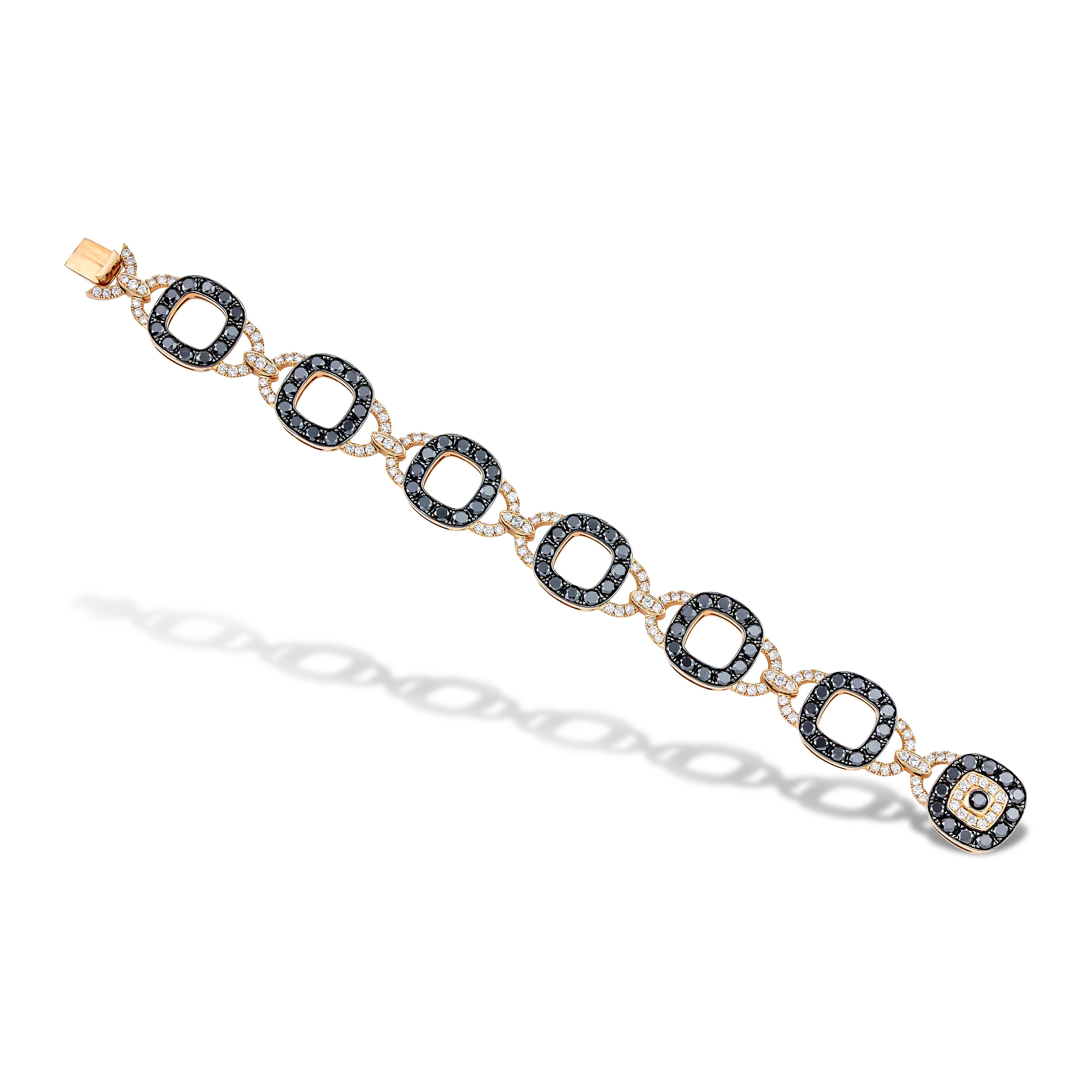 Contemporain Bracelet à maillons carrés arrondis en or rose 18 carats, diamants blancs et noirs 14, 80 carats en vente