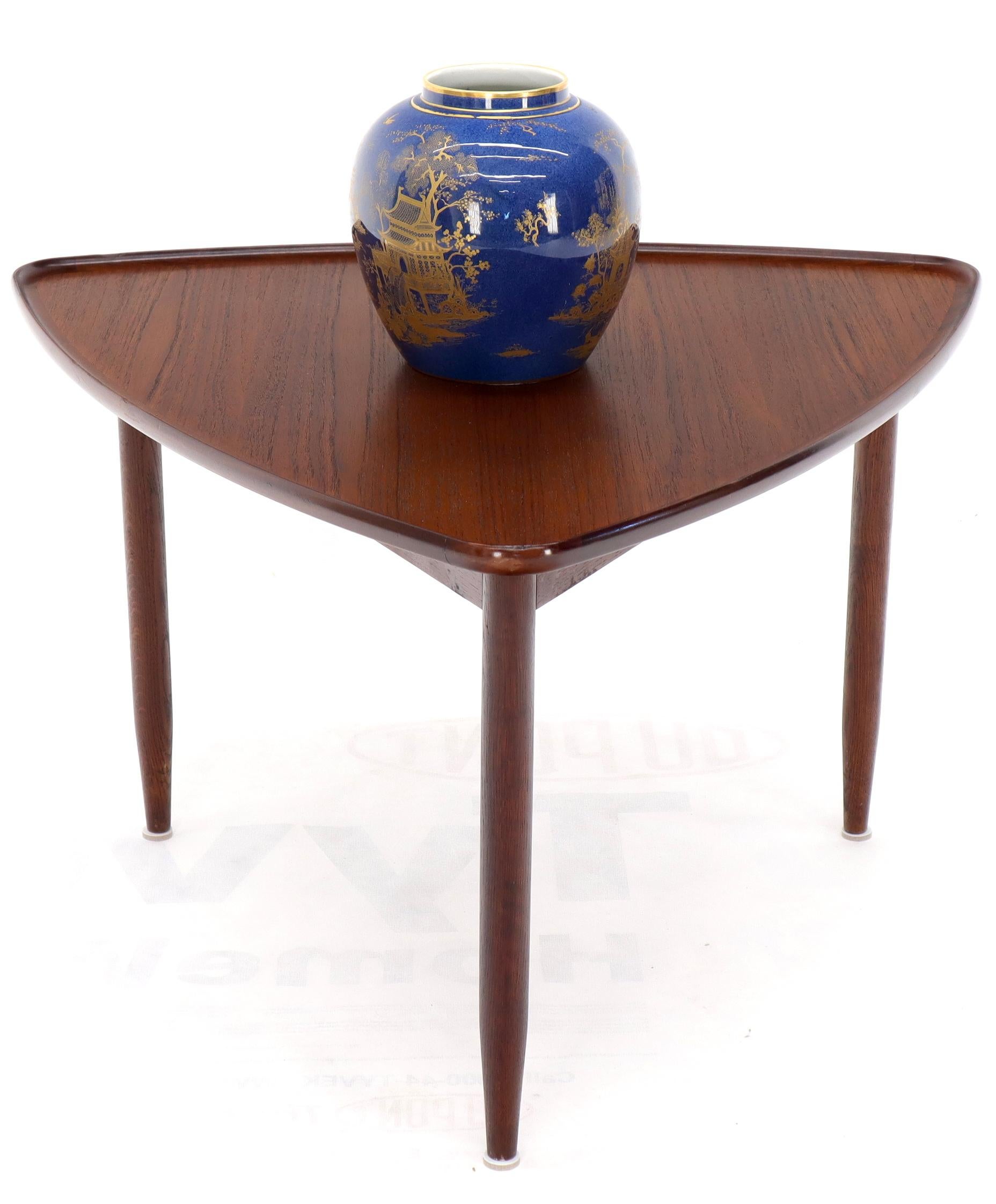 20th Century Rounded triangle Shape Teak Danish Modern Side Occasional Table Stand For Sale