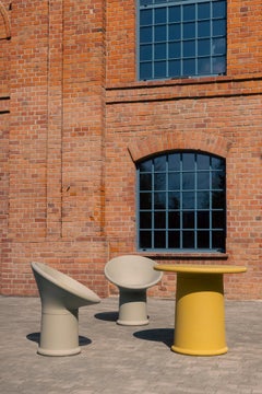 Tabouret « Rounder 1020 » en polyéthylène de LOOPE