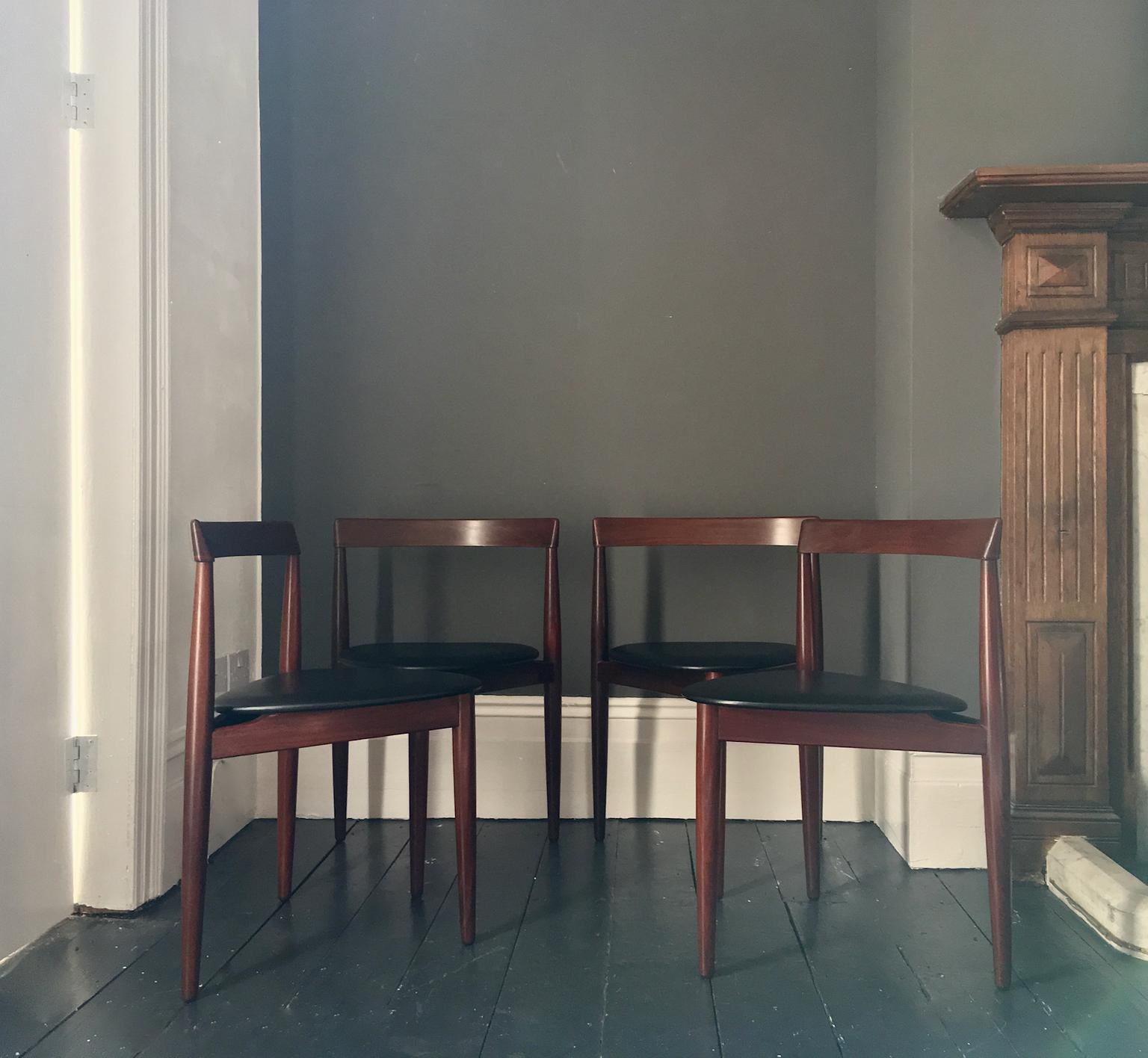 Roundette Dining Set with Extending Table by Hans Olsen for Frem Røjle, Denmark 10