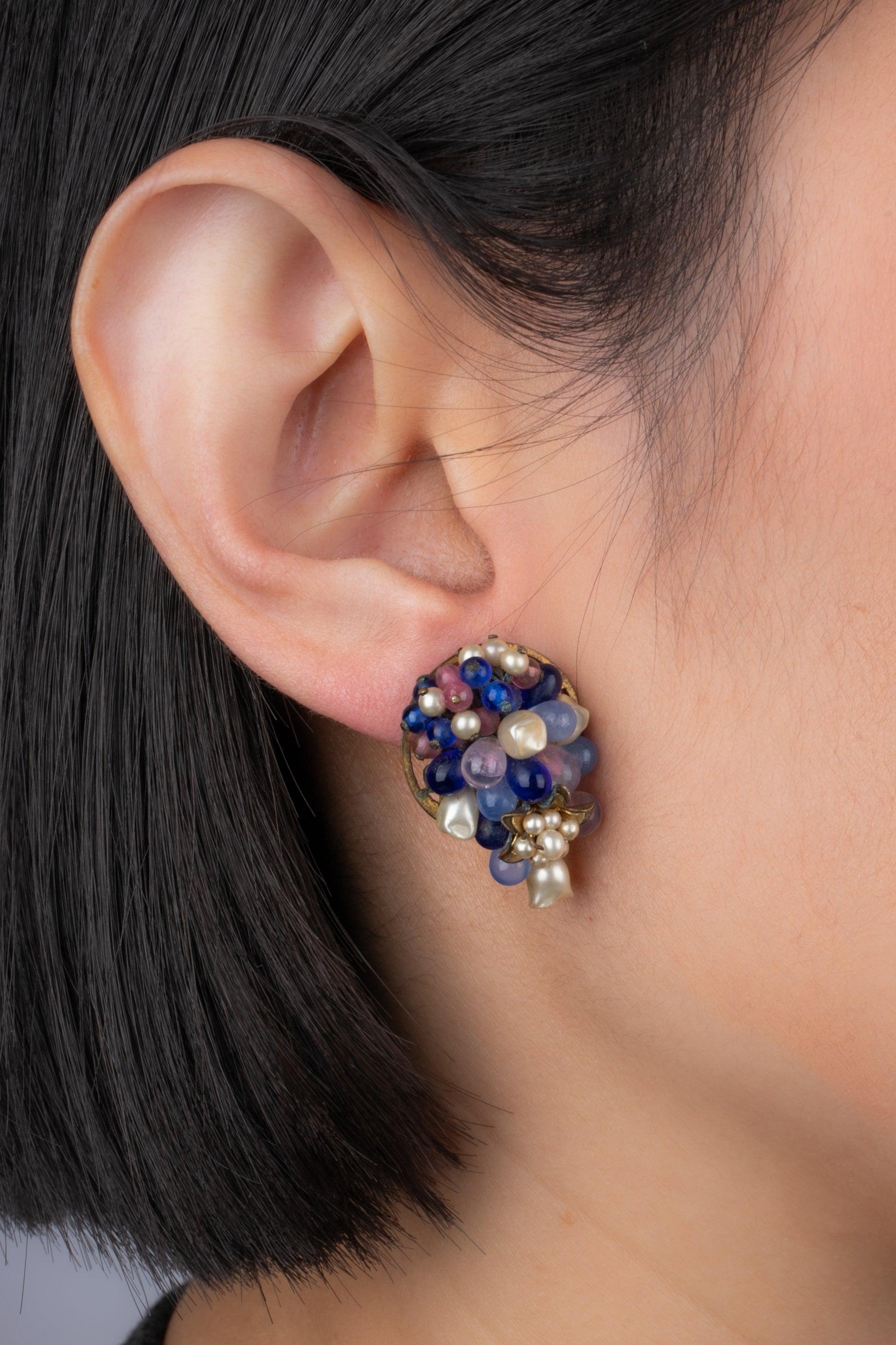 Boucles d'oreilles rousselet avec pâte de verre en vente 3