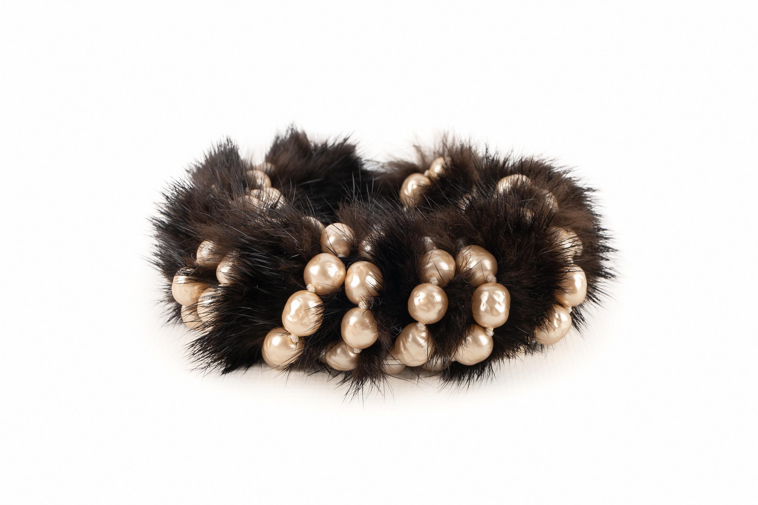 Rousselet Fur Set Composed Of a Necklace & a Bracelet, Circa 1950 For Sale 11