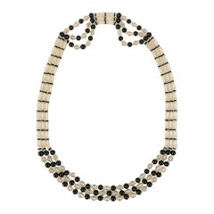 Collier Rousselet en perles de verre transparentes et noires, années 1920