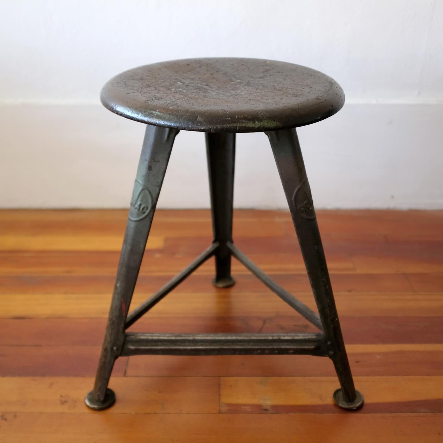 Rowac industrial stool designed by Robert Wagner Chemnitz. They were used extensively in the classrooms and workshops at the Bauhaus. Beautiful original patina. Stamped Rowac in the metal frame and 