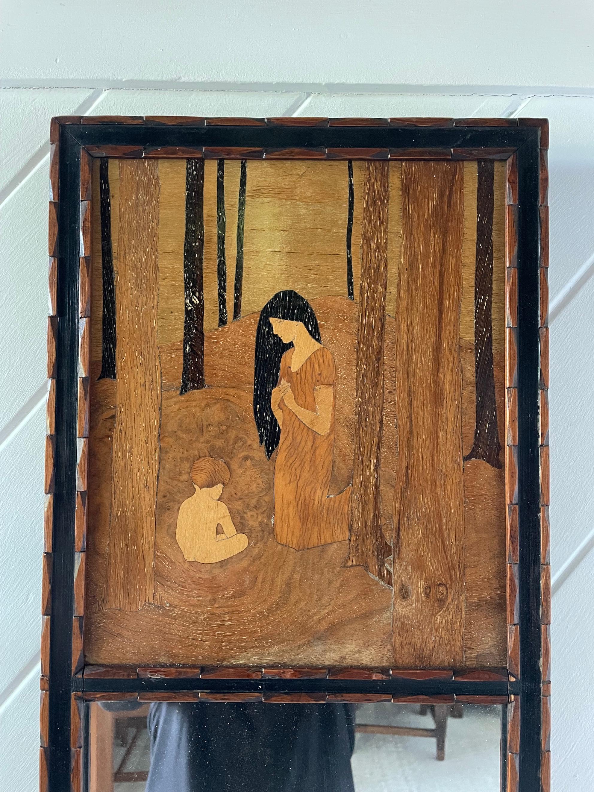 Rowley Gallery framed mirror with inlay panel

‘Mother and Child’
Designed by W A Chase

Rowley Gallery

Circa 1920

Height 72cm. Width 29cm. Depth 2cm