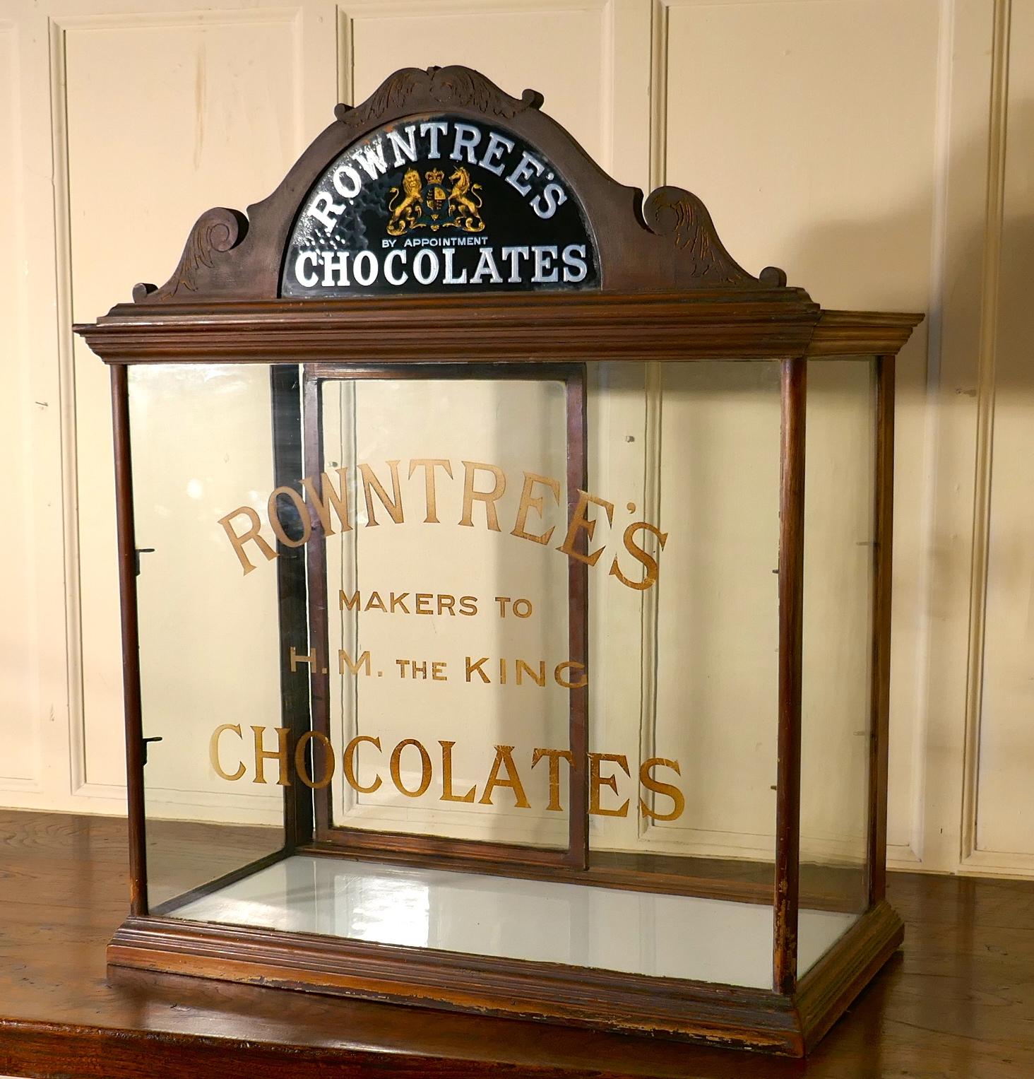 Rowntree’s Sweet Shop Display Cabinet   Advertising Shop Display Cabinet   In Good Condition For Sale In Chillerton, Isle of Wight