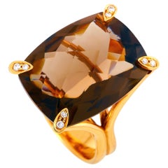 Roxa 18 Karat Rose Gold 0.08 Carat Diamond and Smoky Quartz Ring