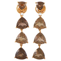 Roxa 18 Karat Rose Gold 0.11 Carat Diamond and Smoky Quartz Earrings Roxa 18 Karat Rose Gold 0.11 Carat Diamond and Smoky Quartz Earrings