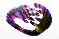„EMBRACING A TIDAL WAVE“ Schillernde, abstrakte Hand und Wasser, geschliffenes Acryl