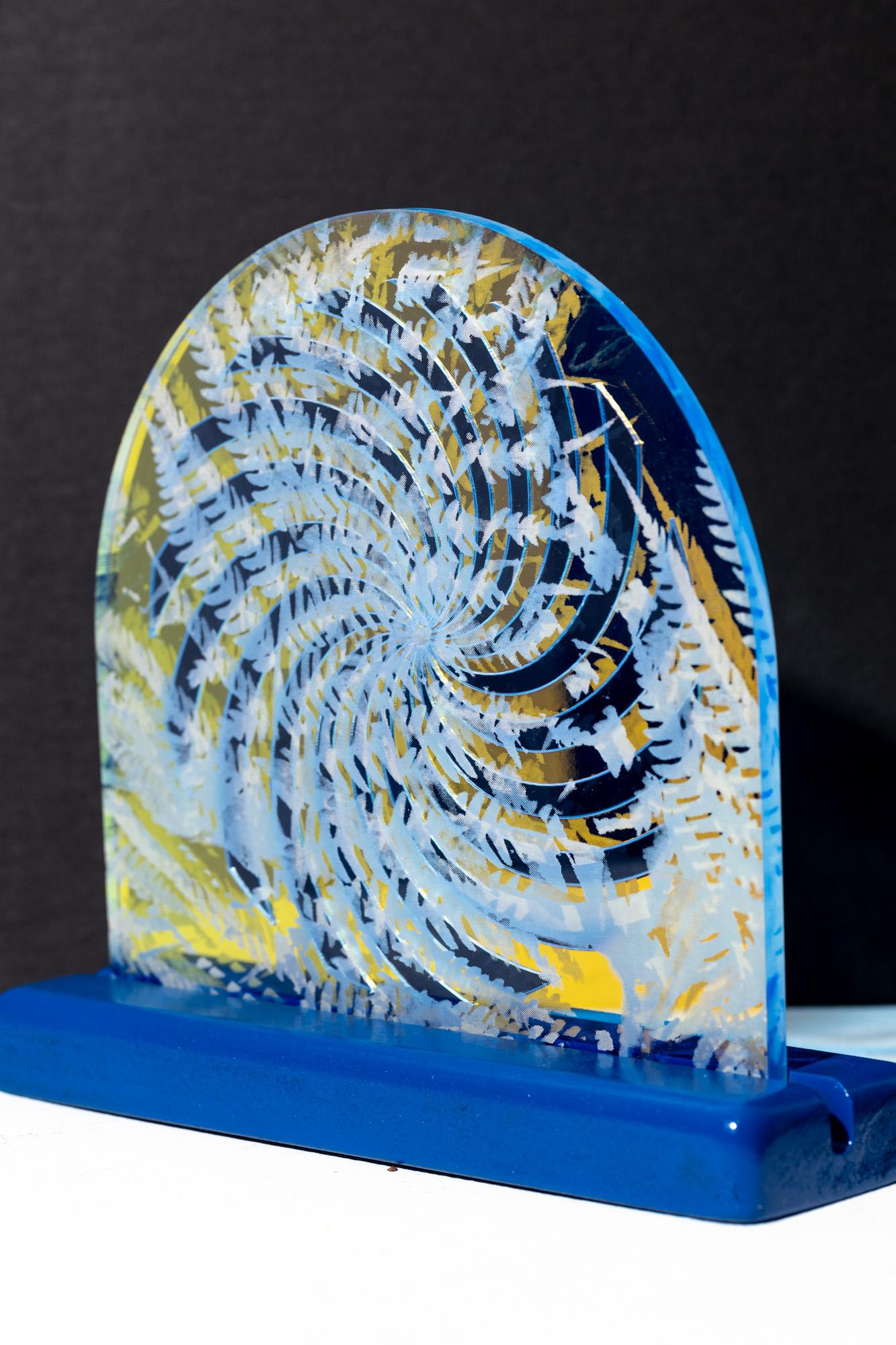 Série de fougères en spirale, Série 3 - Contemporain Sculpture par Roxana Azar