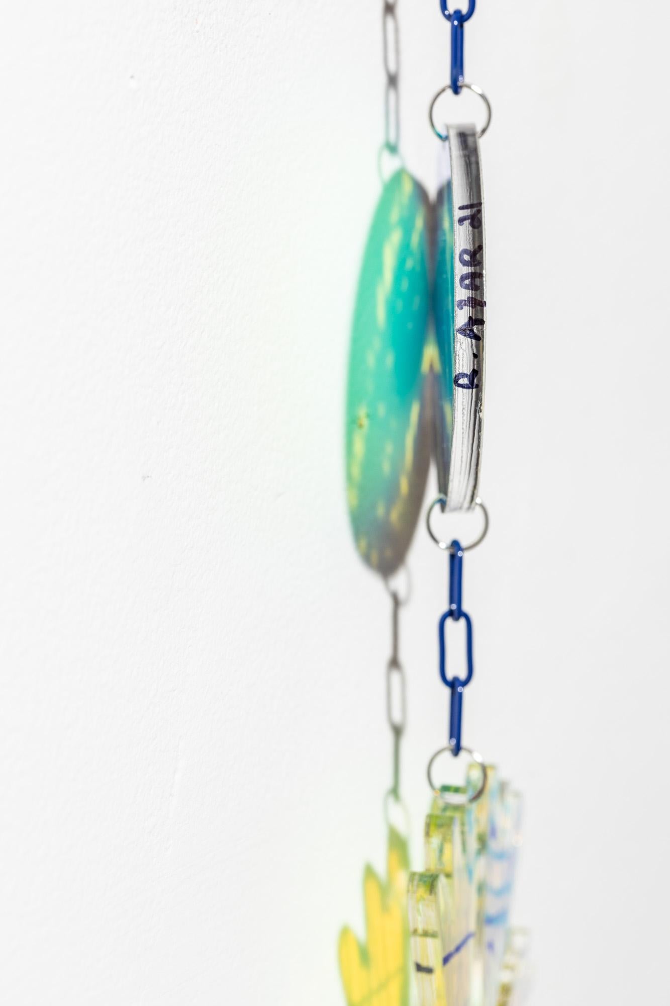 Small Suncatchers 3 - Contemporary Sculpture by Roxana Azar