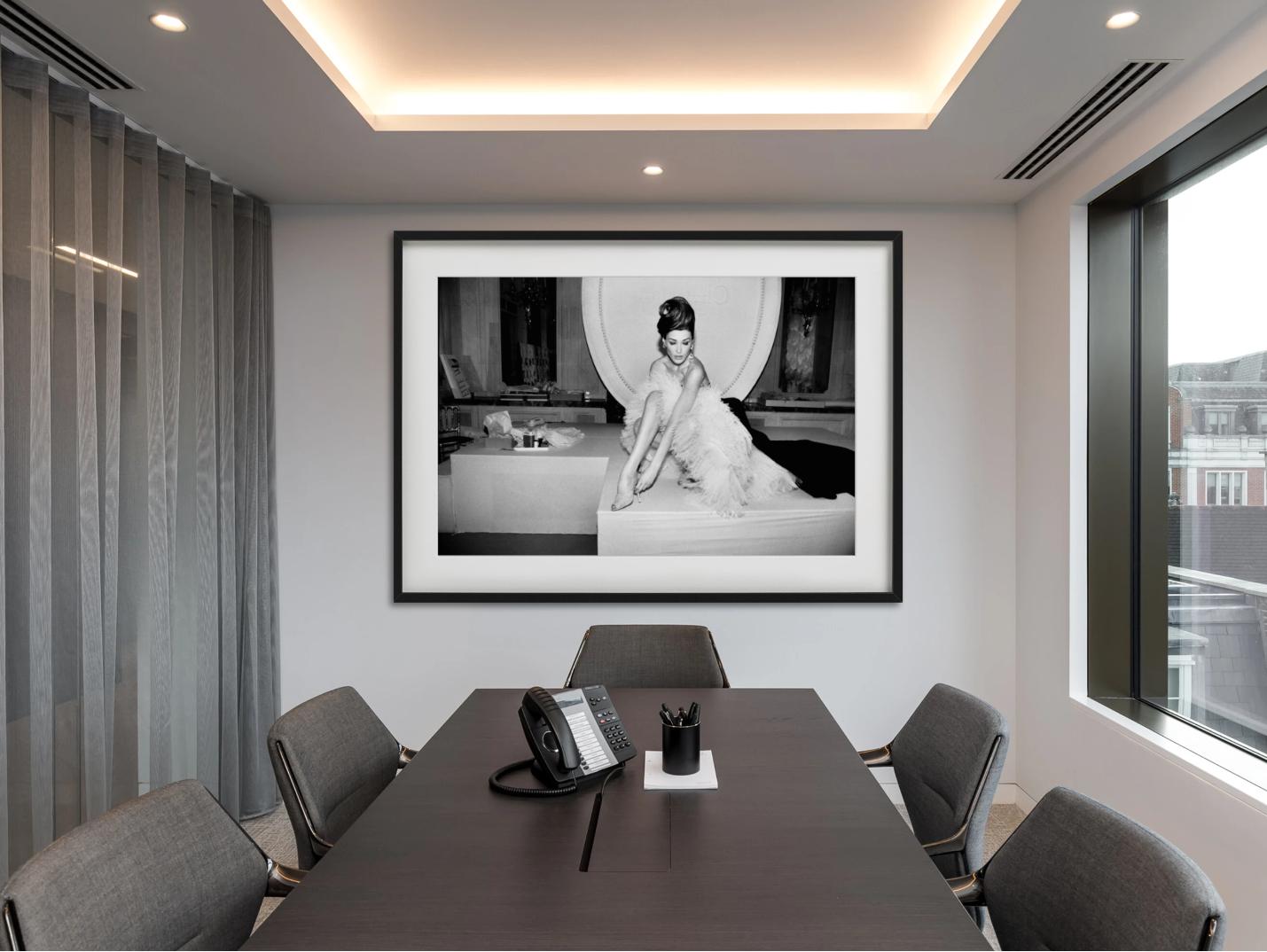 Carla Bruni, Kunstfotografie im Angebot 1