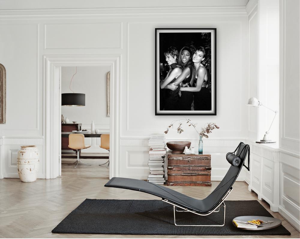 Étreinte de groupe, Supermodèles, Photographie d'art en vente 1