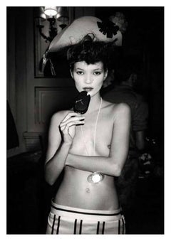 Kate Moss en el desfile de Vivienne Westwood, París, Fotografía artística, 1993