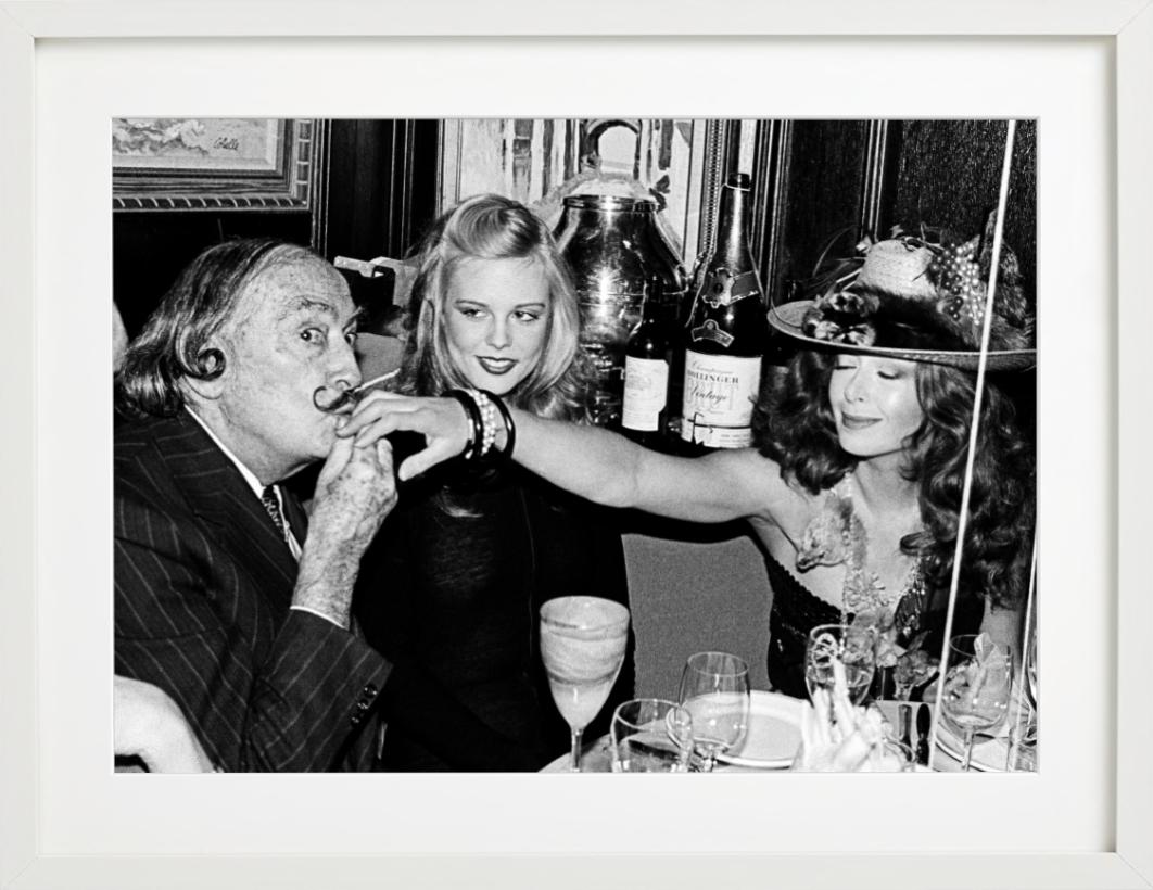 Salvador Dalì, Janet e un bacio, Diptych Fine Arts Photography, 1979 in vendita 5