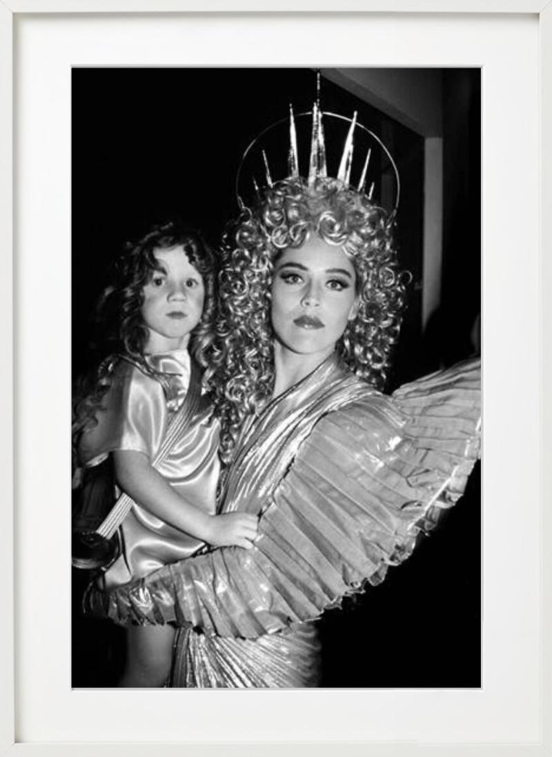 Sharon Stone, Angel, Mugler Party, b/n, Diptych Fine Arts Photography, 1992 in vendita 5