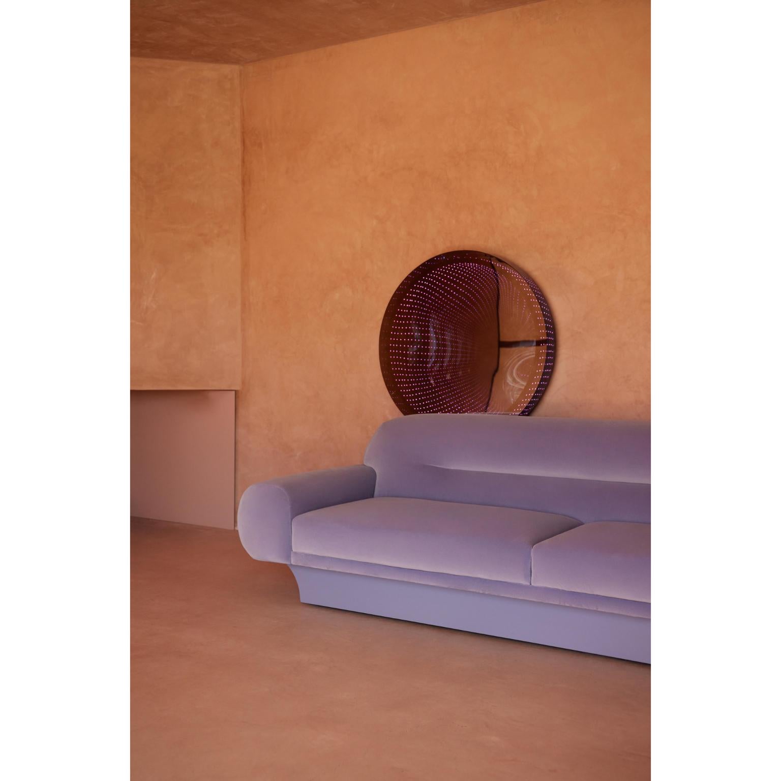 Post-Modern Roy 290 Sofa by Munna For Sale