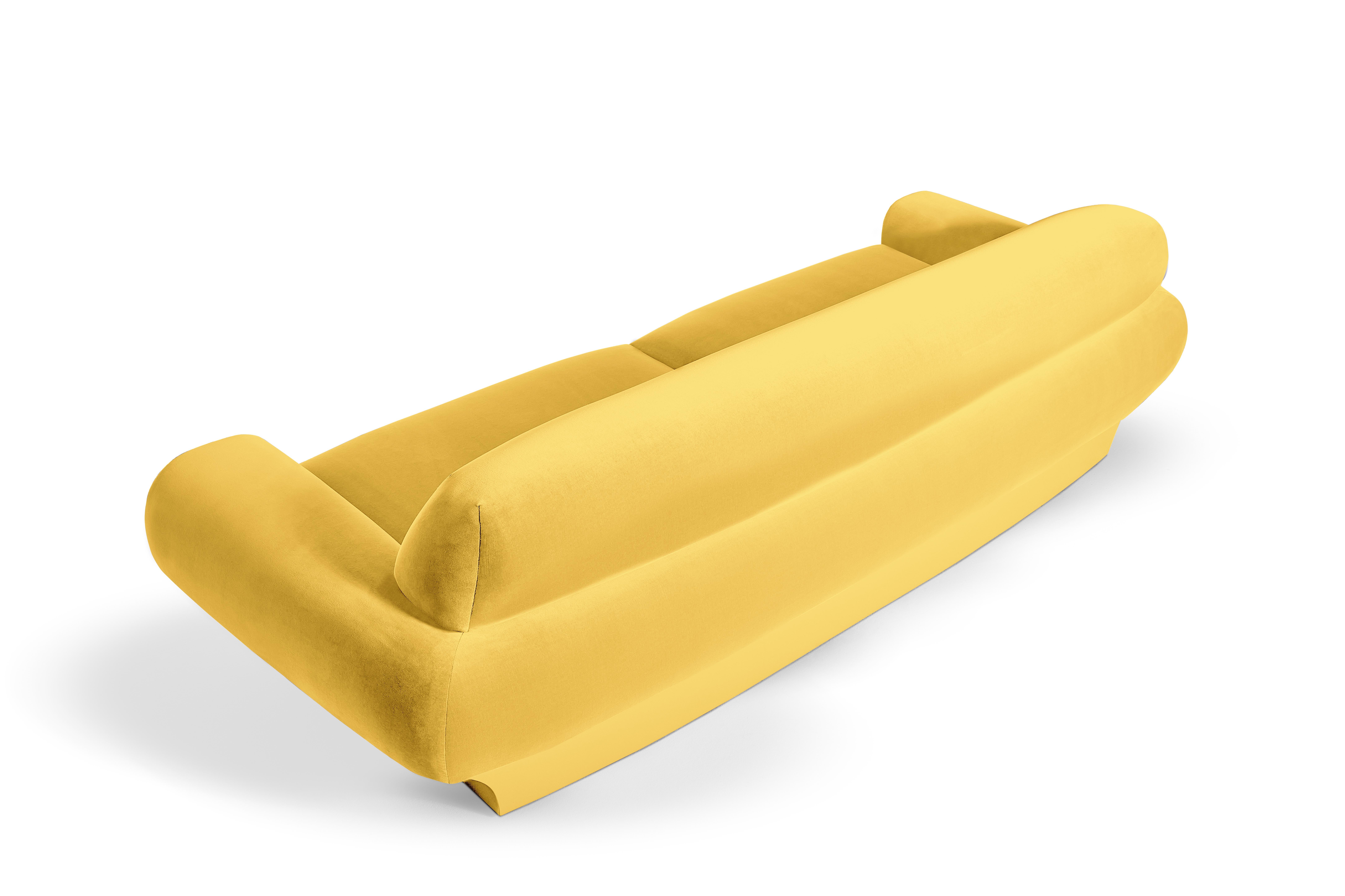Upholstery Roy 290 Sofa by Munna For Sale